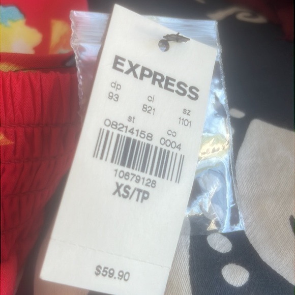 Front slit red maxi skirt in XS - Picture 4 of 6